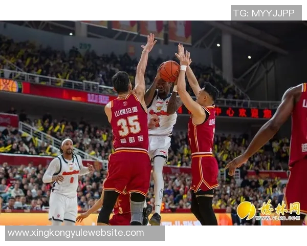 CBA赛场精彩纷呈辽宁遭遇上海逆袭北京轻取广东广厦豪取七连胜山东战胜新疆