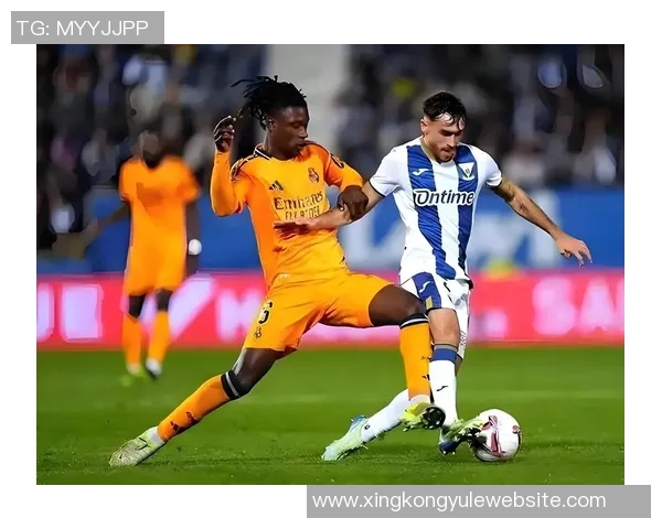 赛哈特海湾主帅对裁判判罚不满指责布罗佐维奇应被红牌罚下